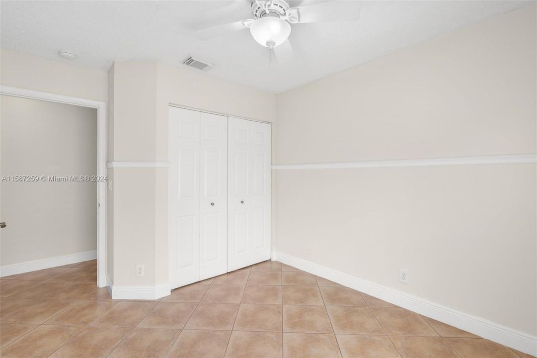 Active With Contract: $3,500 (3 beds, 2 baths, 1665 Square Feet)