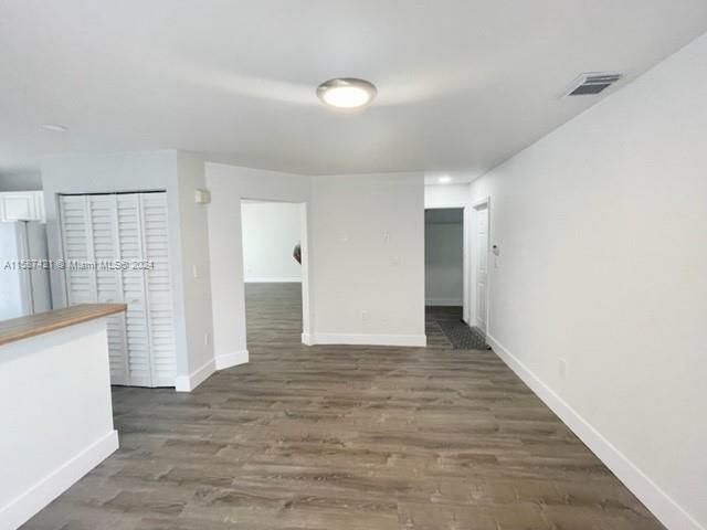 Active With Contract: $4,300 (4 beds, 2 baths, 1847 Square Feet)