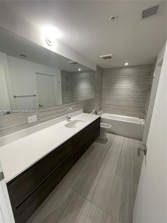 For Sale: $570,000 (1 beds, 1 baths, 0 Square Feet)