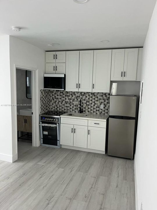 For Rent: $2,000 (1 beds, 1 baths, 0 Square Feet)