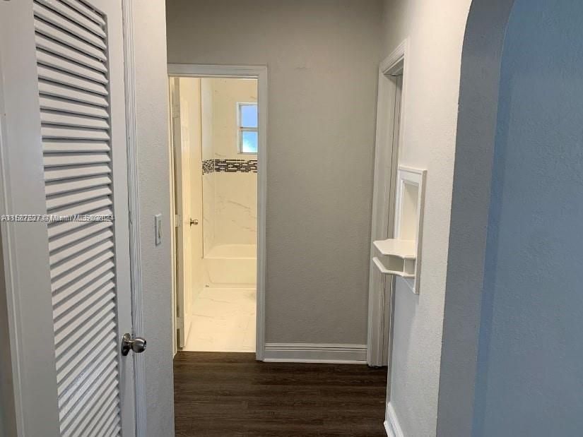 Recently Rented: $2,200 (2 beds, 1 baths, 1100 Square Feet)