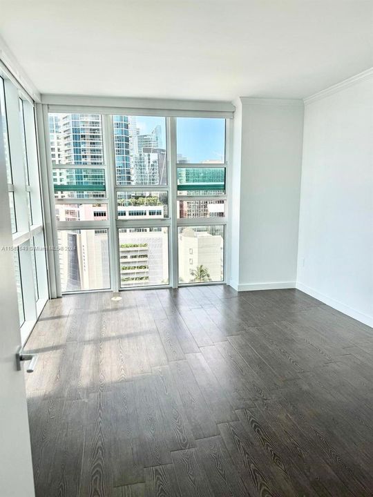 Recently Rented: $5,300 (2 beds, 2 baths, 1278 Square Feet)