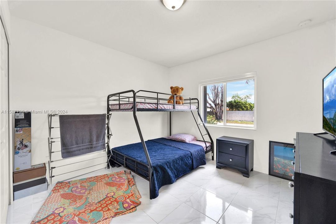 Active With Contract: $595,000 (4 beds, 2 baths, 1519 Square Feet)