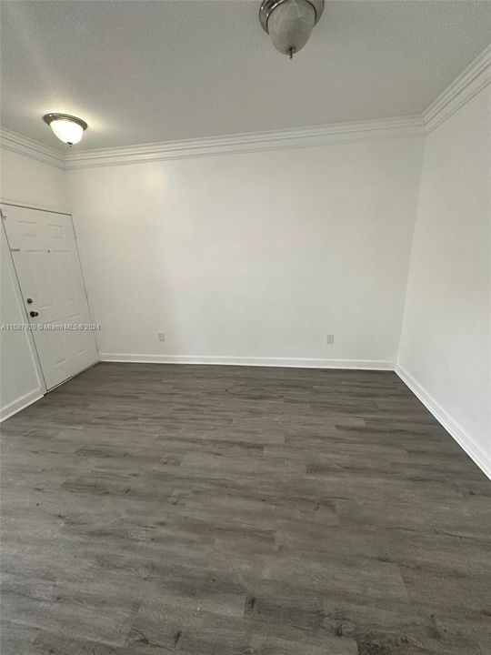 For Rent: $2,900 (3 beds, 2 baths, 1450 Square Feet)