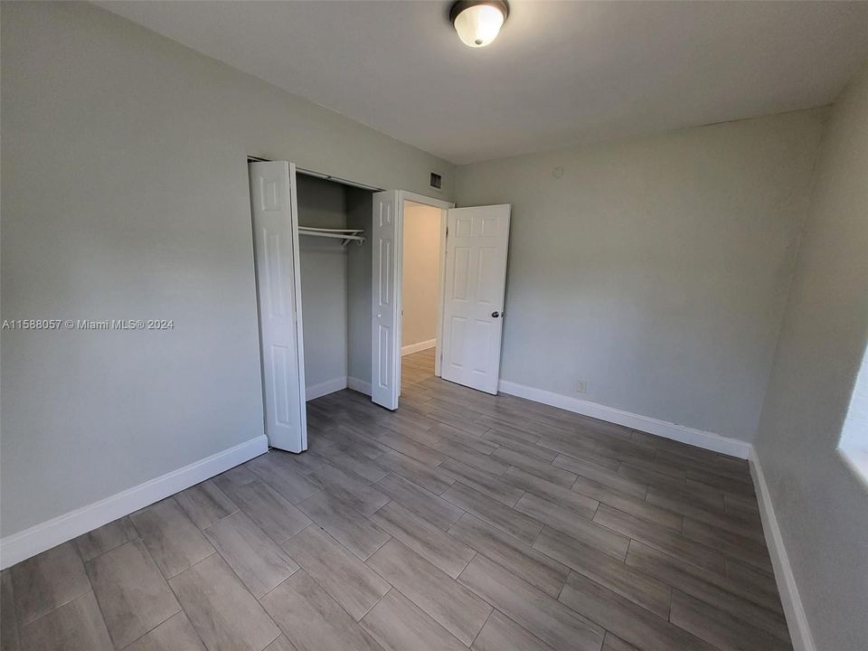 Recently Rented: $3,000 (3 beds, 2 baths, 1496 Square Feet)