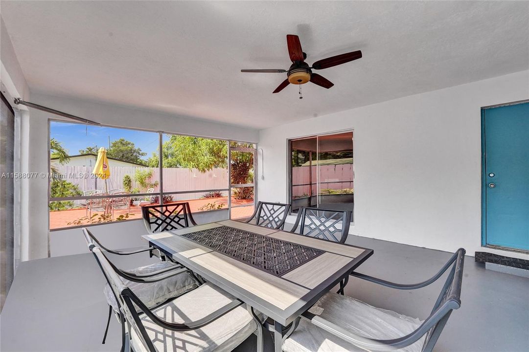 Active With Contract: $495,000 (3 beds, 2 baths, 1576 Square Feet)