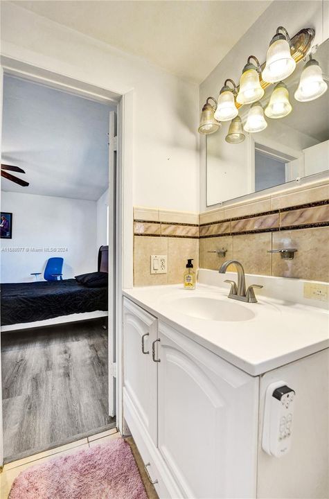 Active With Contract: $495,000 (3 beds, 2 baths, 1576 Square Feet)