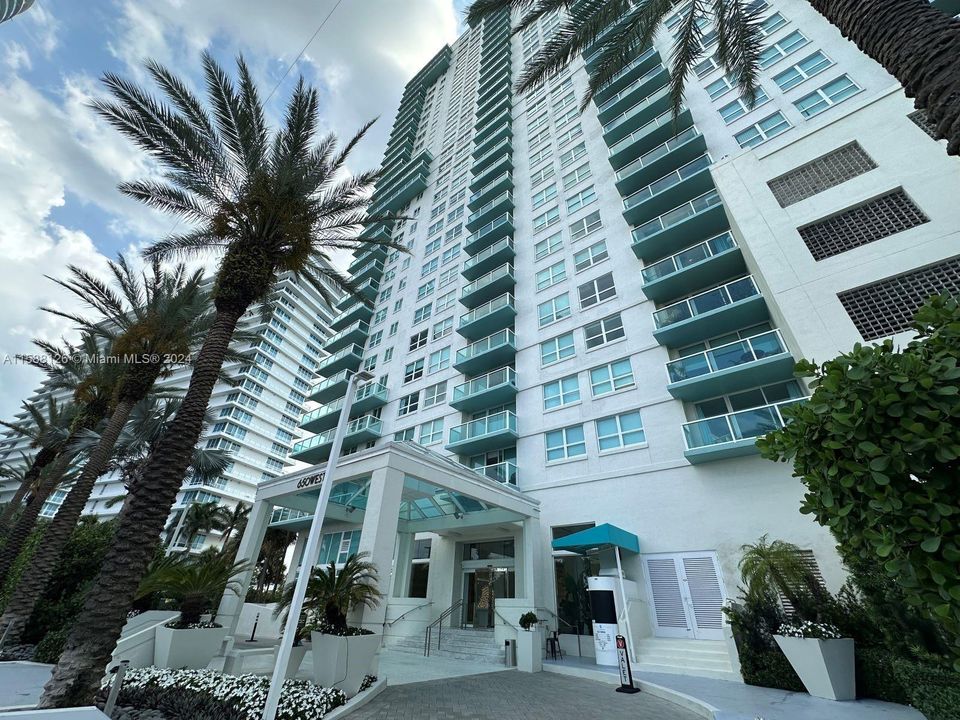 The Floridian - Upscale Living on Miami Beach