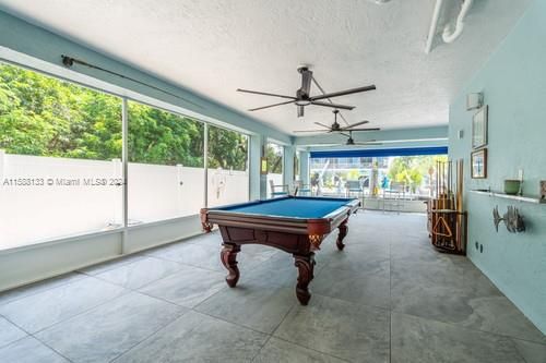 Active With Contract: $1,499,000 (3 beds, 2 baths, 1596 Square Feet)