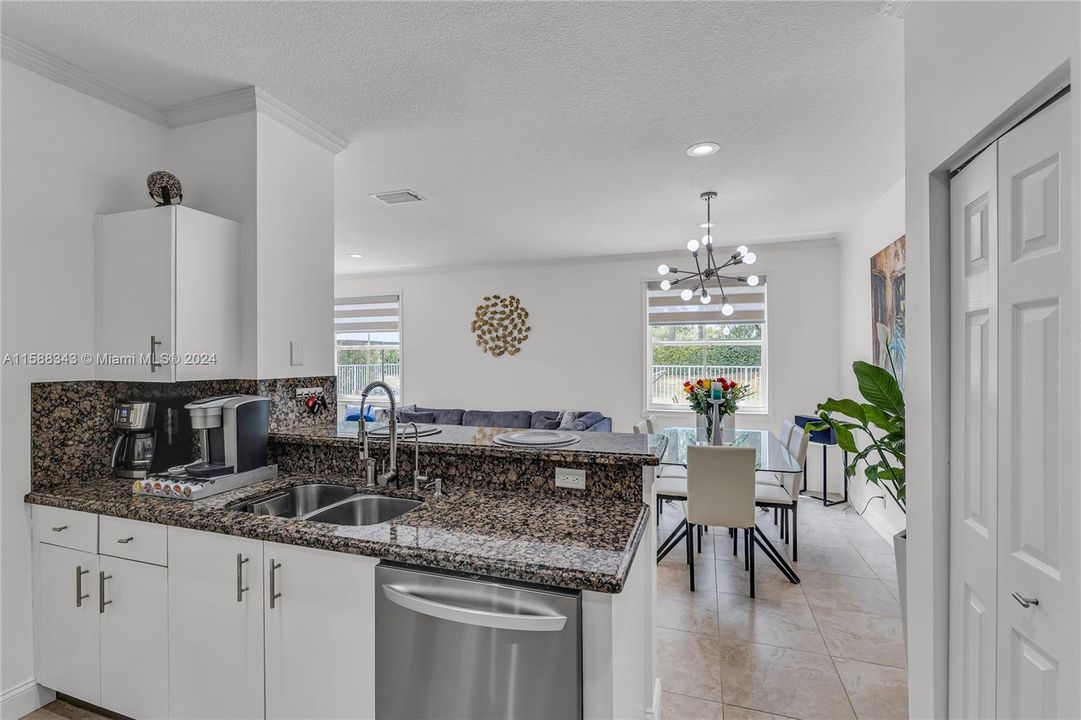 Active With Contract: $860,000 (4 beds, 3 baths, 2326 Square Feet)