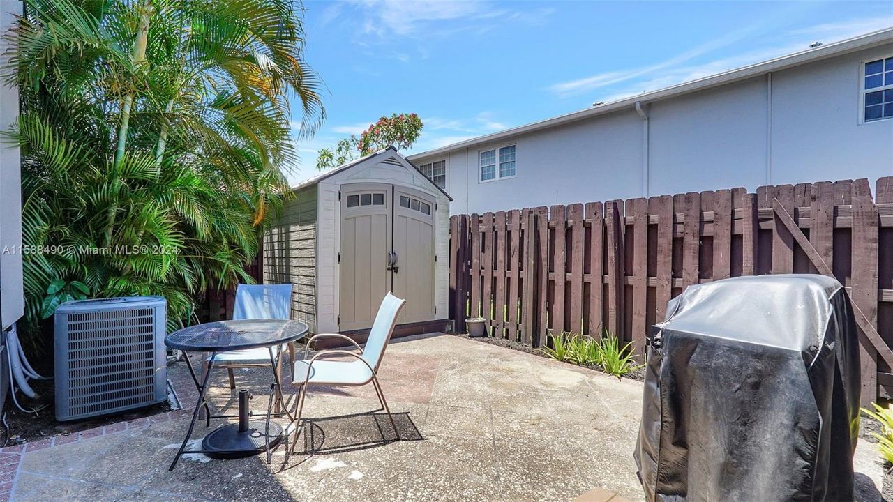 For Sale: $375,000 (3 beds, 2 baths, 1630 Square Feet)