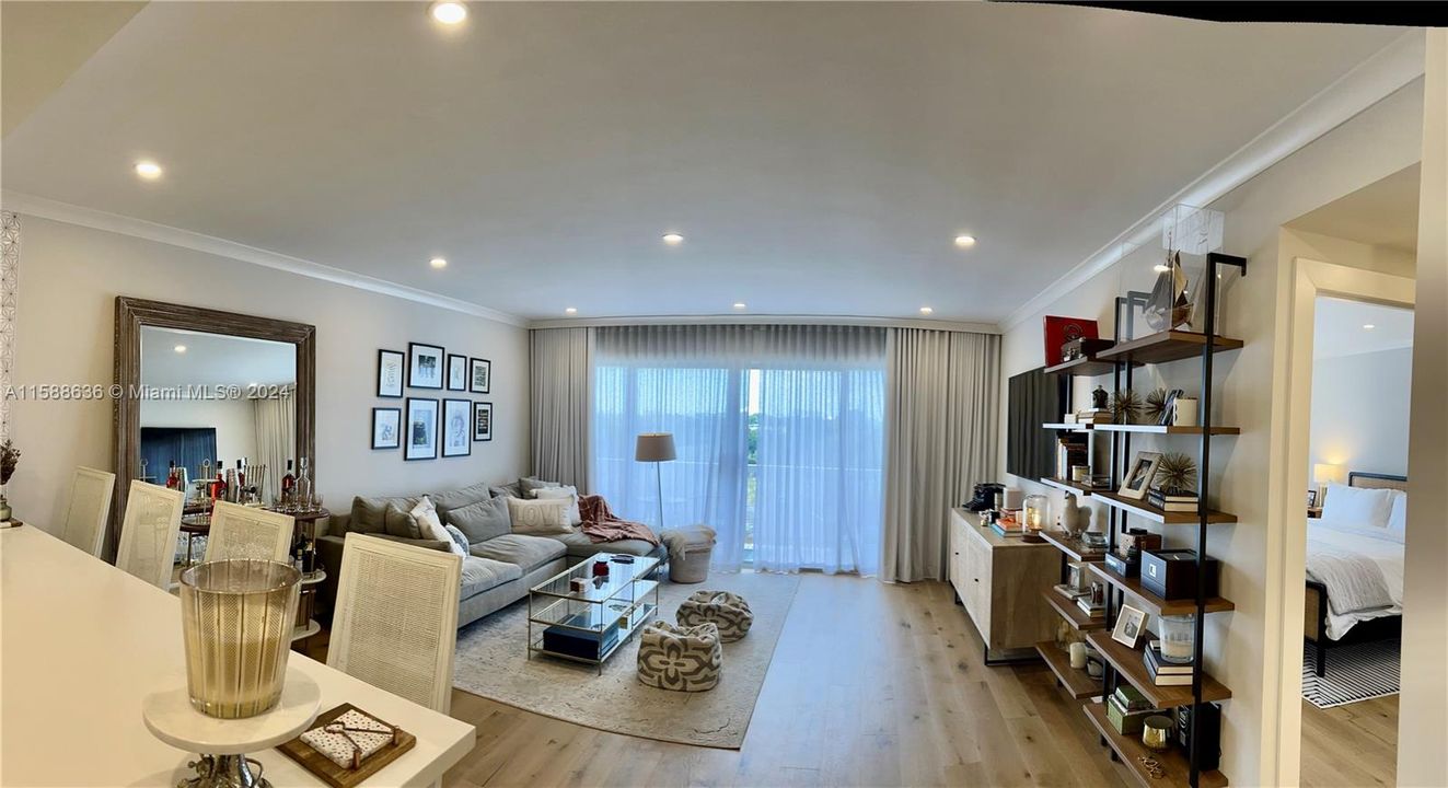 Recently Rented: $3,200 (1 beds, 1 baths, 832 Square Feet)