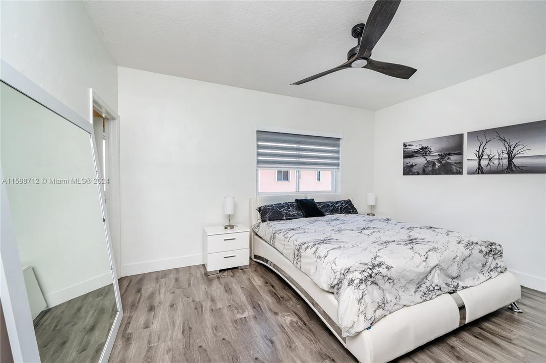 Active With Contract: $650,000 (3 beds, 2 baths, 2077 Square Feet)