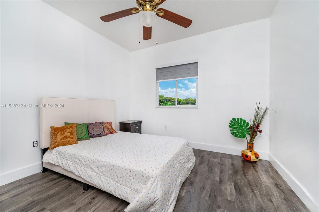 Active With Contract: $650,000 (3 beds, 2 baths, 2077 Square Feet)
