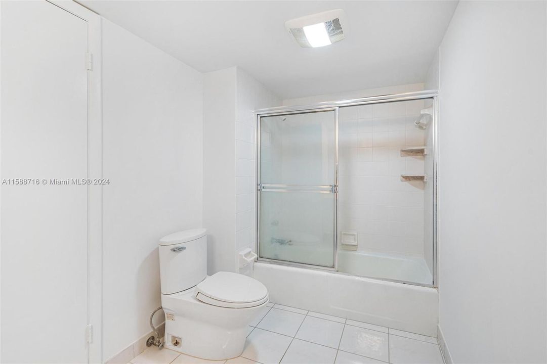 出租: $5,500 (2 贝兹, 2 浴室, 1662 平方英尺)