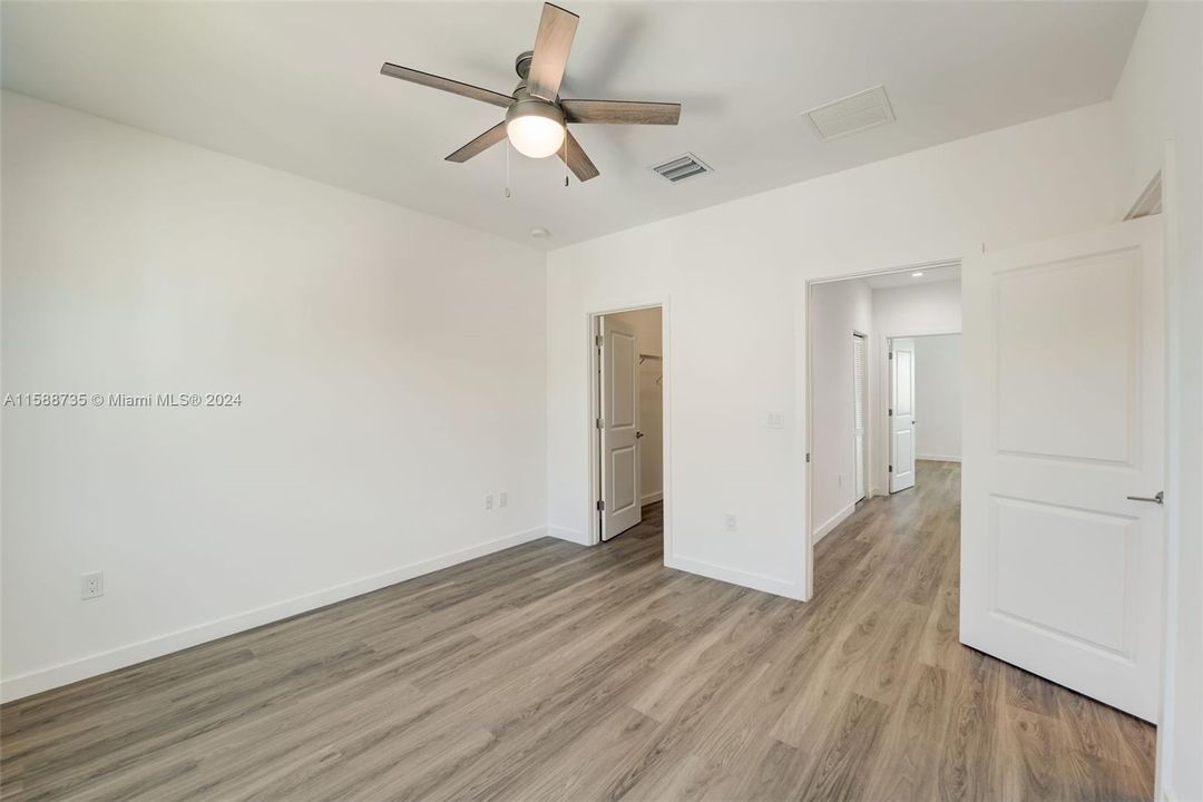 For Rent: $3,750 (3 beds, 2 baths, 1585 Square Feet)