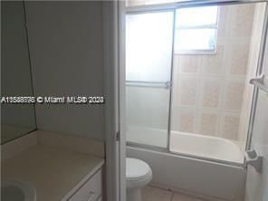For Rent: $1,550 (1 beds, 1 baths, 633 Square Feet)