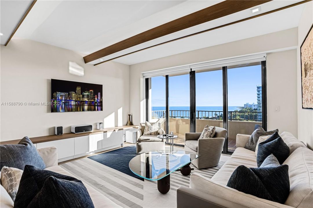 Recently Rented: $8,000 (2 beds, 2 baths, 1531 Square Feet)