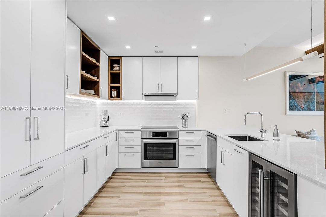 Recently Rented: $8,000 (2 beds, 2 baths, 1531 Square Feet)