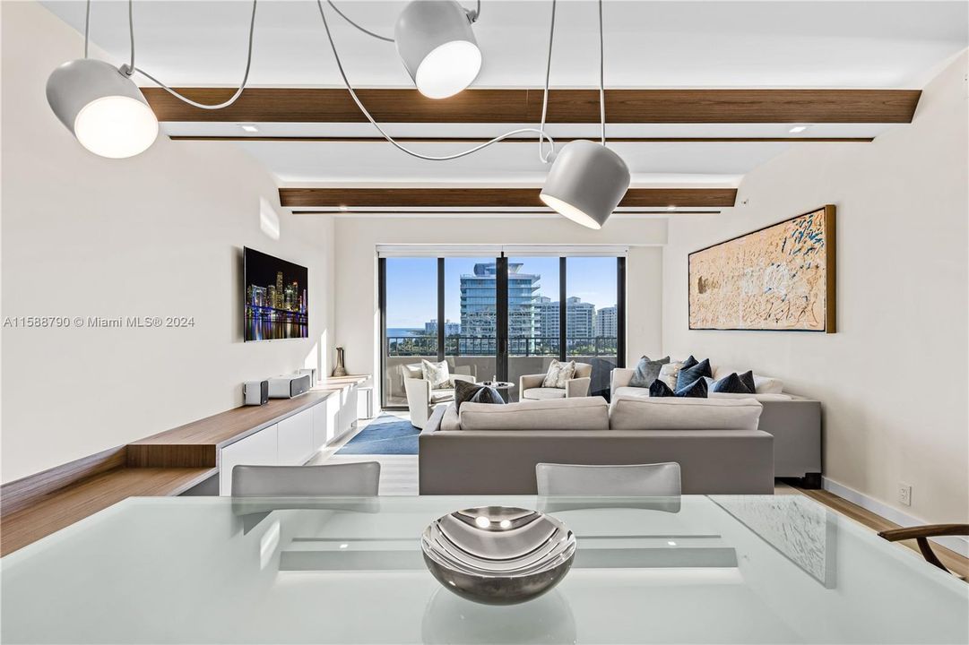 Recently Rented: $8,000 (2 beds, 2 baths, 1531 Square Feet)