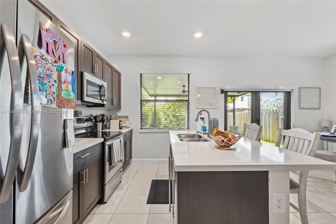 For Sale: $452,000 (3 beds, 2 baths, 1514 Square Feet)