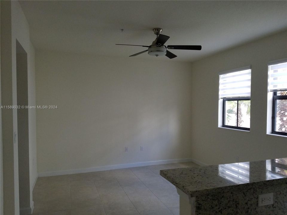 For Rent: $3,100 (3 beds, 2 baths, 1500 Square Feet)