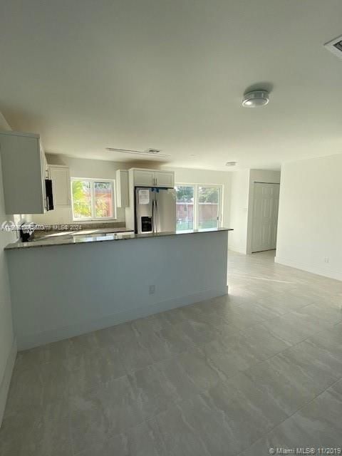Active With Contract: $3,000 (3 beds, 2 baths, 4498 Square Feet)