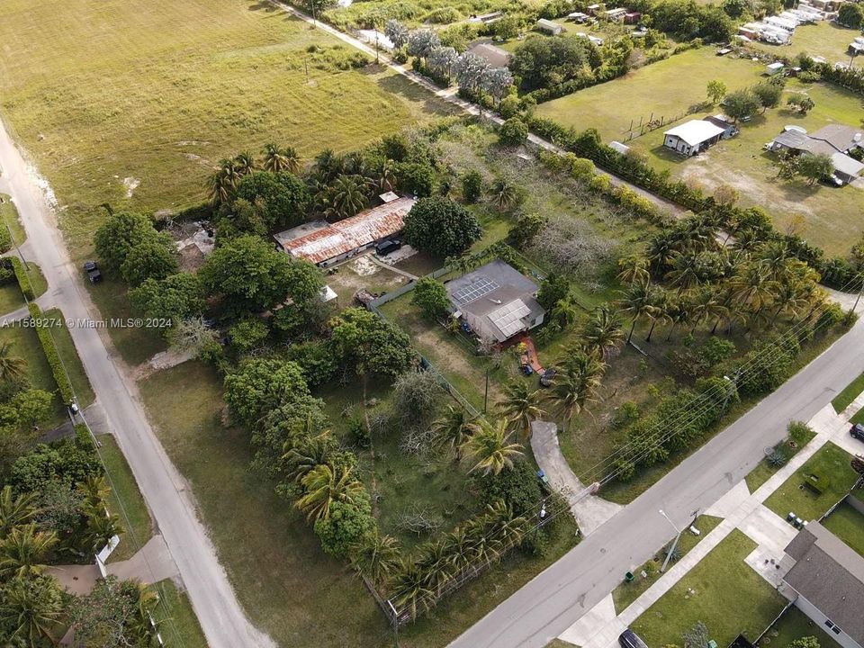 For Sale: $2,300,000 (2.10 acres)