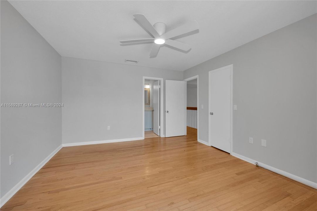 Active With Contract: $3,200 (2 beds, 2 baths, 1450 Square Feet)