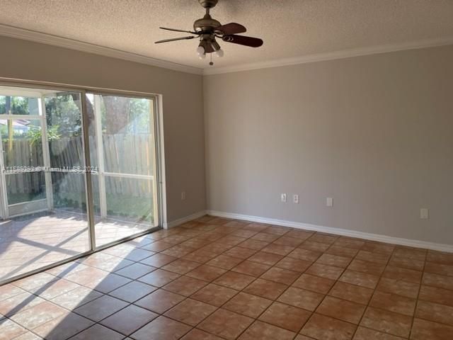 Active With Contract: $3,250 (3 beds, 2 baths, 1479 Square Feet)