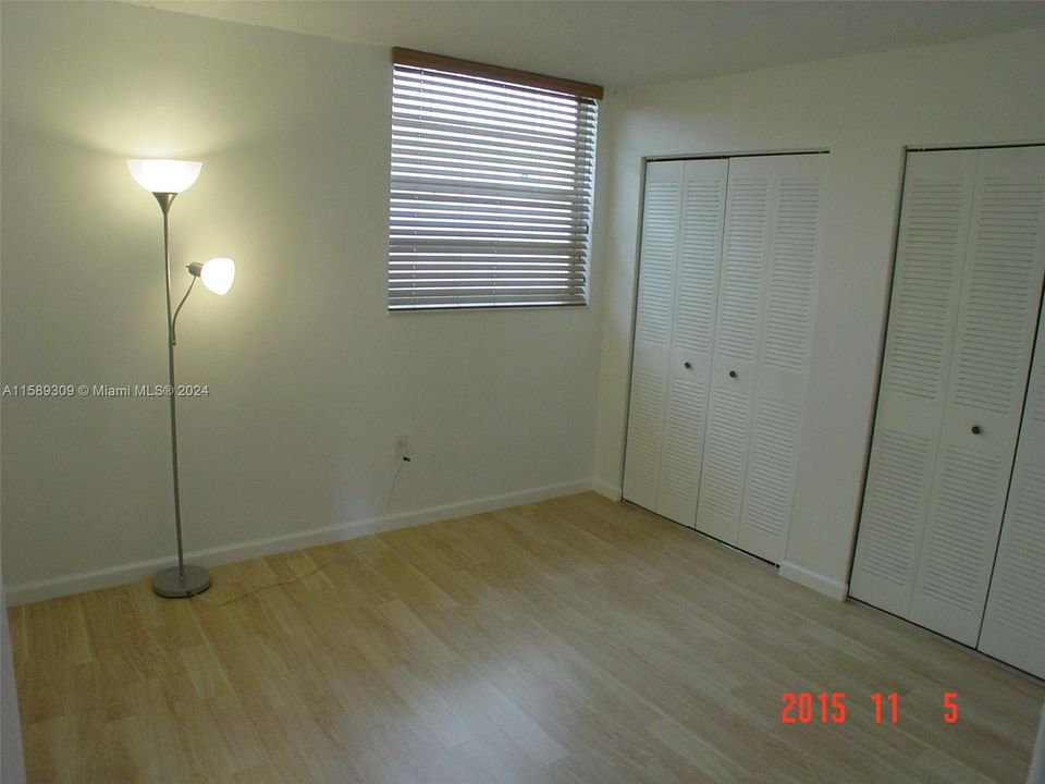 For Rent: $2,290 (2 beds, 2 baths, 960 Square Feet)