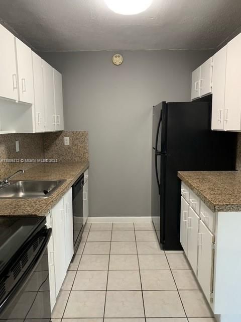 Active With Contract: $2,300 (2 beds, 2 baths, 1065 Square Feet)