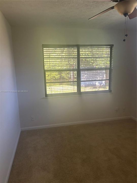 For Rent: $3,500 (3 beds, 2 baths, 1684 Square Feet)