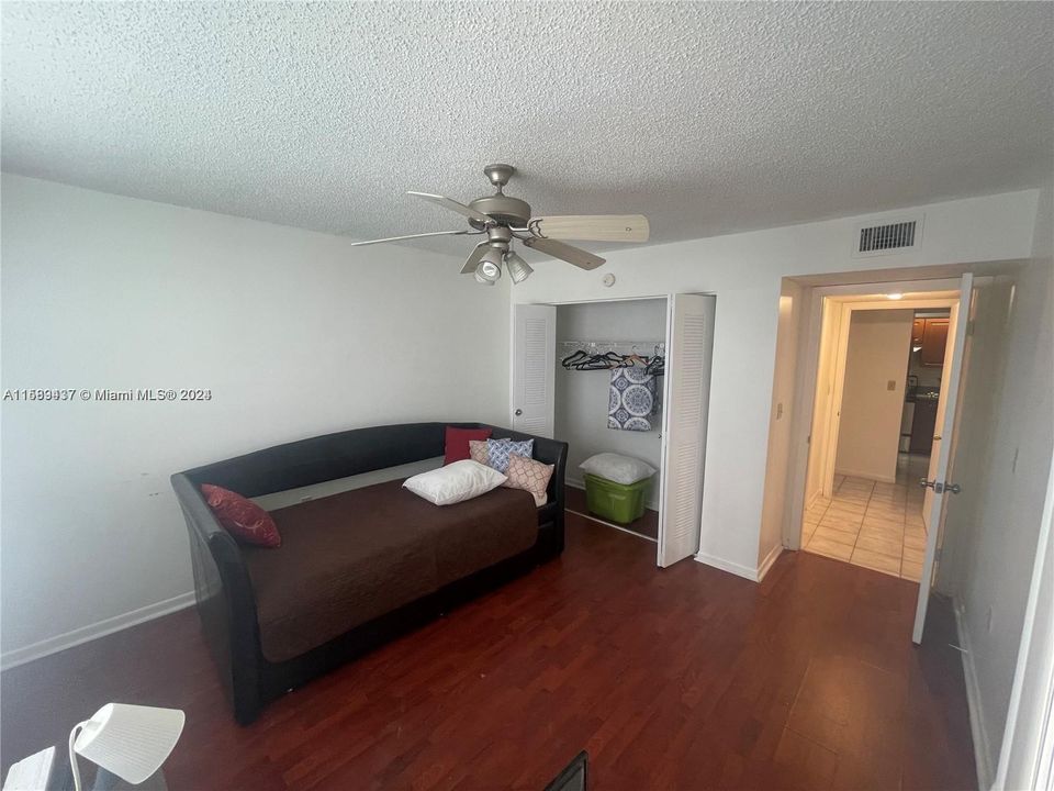 For Sale: $299,990 (2 beds, 2 baths, 0 Square Feet)