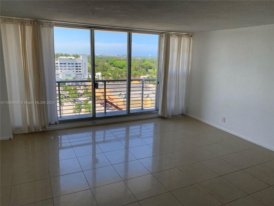 En Venta: $199,000 (0 camas, 1 baños, 474 Pies cuadrados)