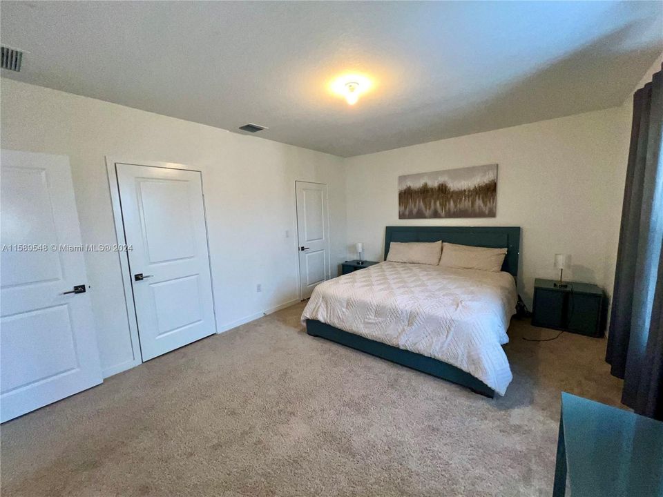 For Rent: $3,800 (4 beds, 3 baths, 2154 Square Feet)