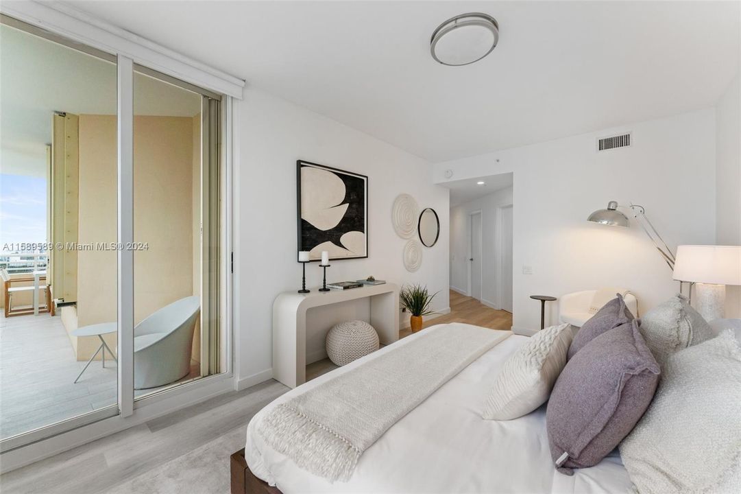 Recently Sold: $1,899,999 (3 beds, 3 baths, 2050 Square Feet)