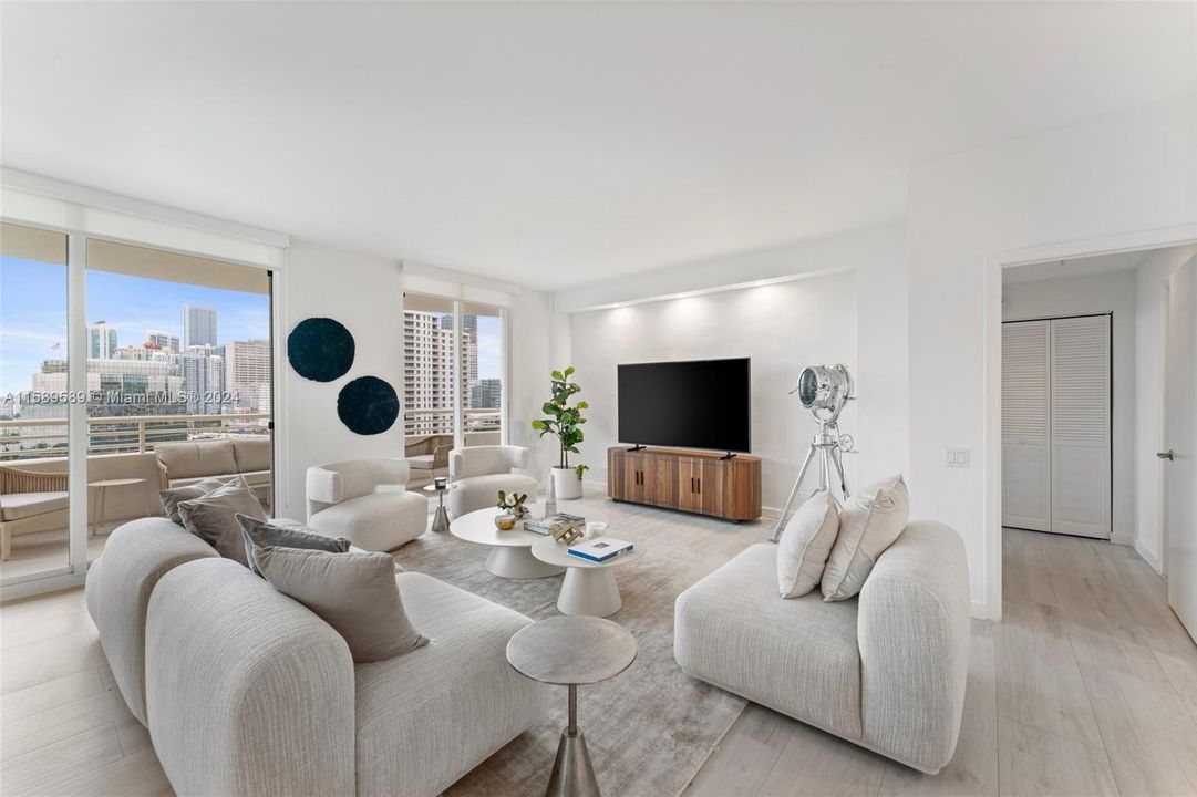 Recently Sold: $1,899,999 (3 beds, 3 baths, 2050 Square Feet)