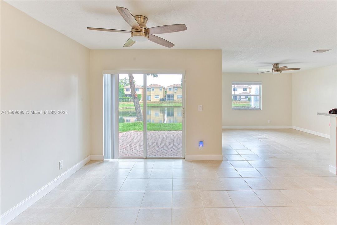 Active With Contract: $3,300 (3 beds, 2 baths, 1689 Square Feet)