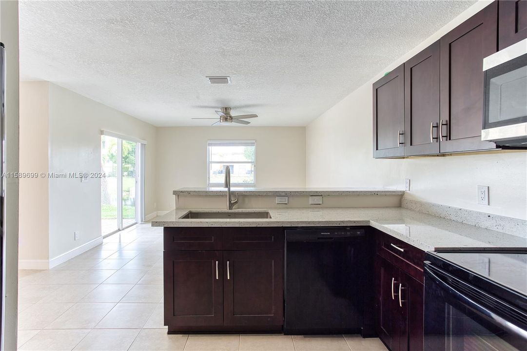 For Rent: $3,300 (3 beds, 2 baths, 1689 Square Feet)