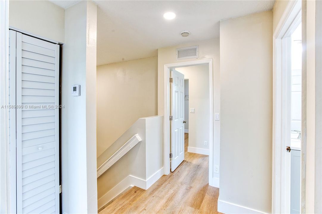 Active With Contract: $3,300 (3 beds, 2 baths, 1689 Square Feet)