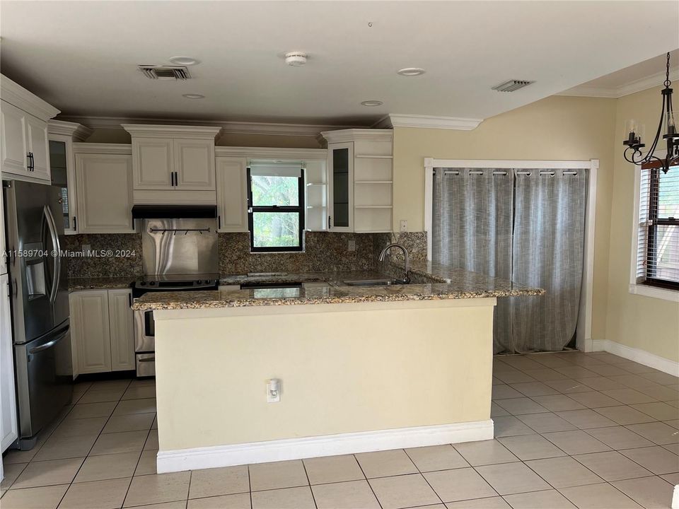 Active With Contract: $3,600 (4 beds, 3 baths, 2526 Square Feet)