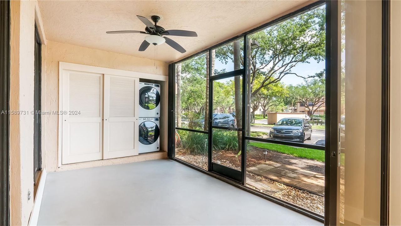 Active With Contract: $3,000 (3 beds, 2 baths, 1120 Square Feet)