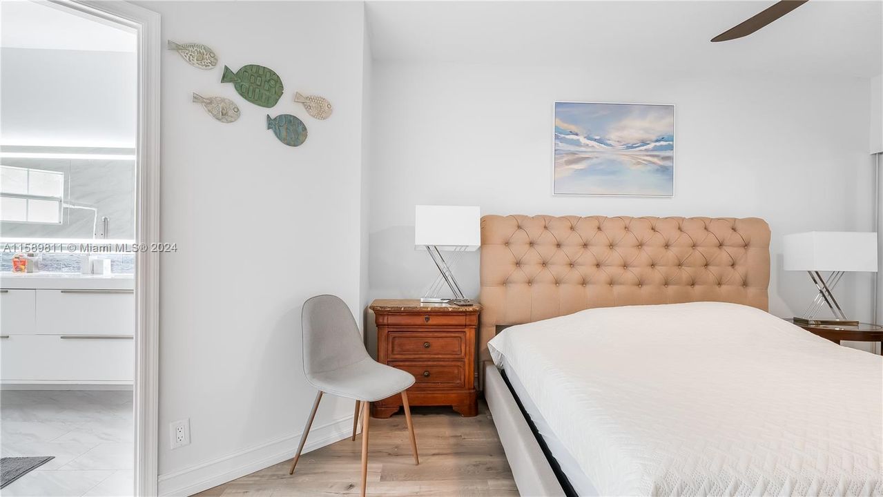 Recently Rented: $3,200 (2 beds, 2 baths, 1090 Square Feet)