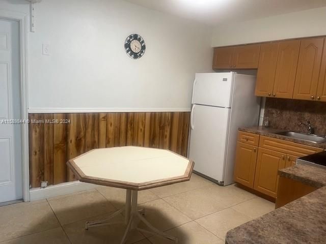 For Rent: $2,200 (2 beds, 1 baths, 0 Square Feet)