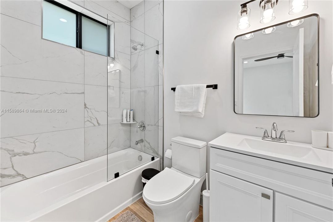 Recently Rented: $3,995 (3 beds, 3 baths, 3784 Square Feet)