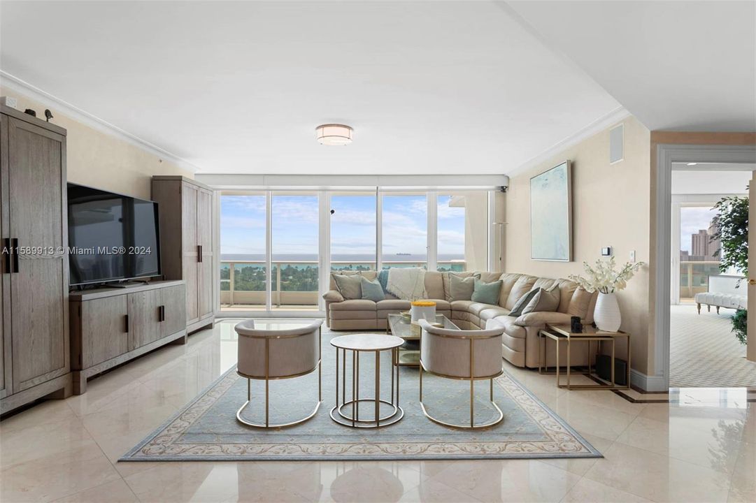 For Sale: $3,800,000 (3 beds, 4 baths, 3300 Square Feet)