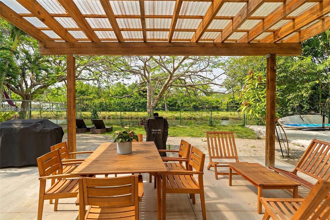 最近租的: $4,500 (3 贝兹, 3 浴室, 3450 平方英尺)