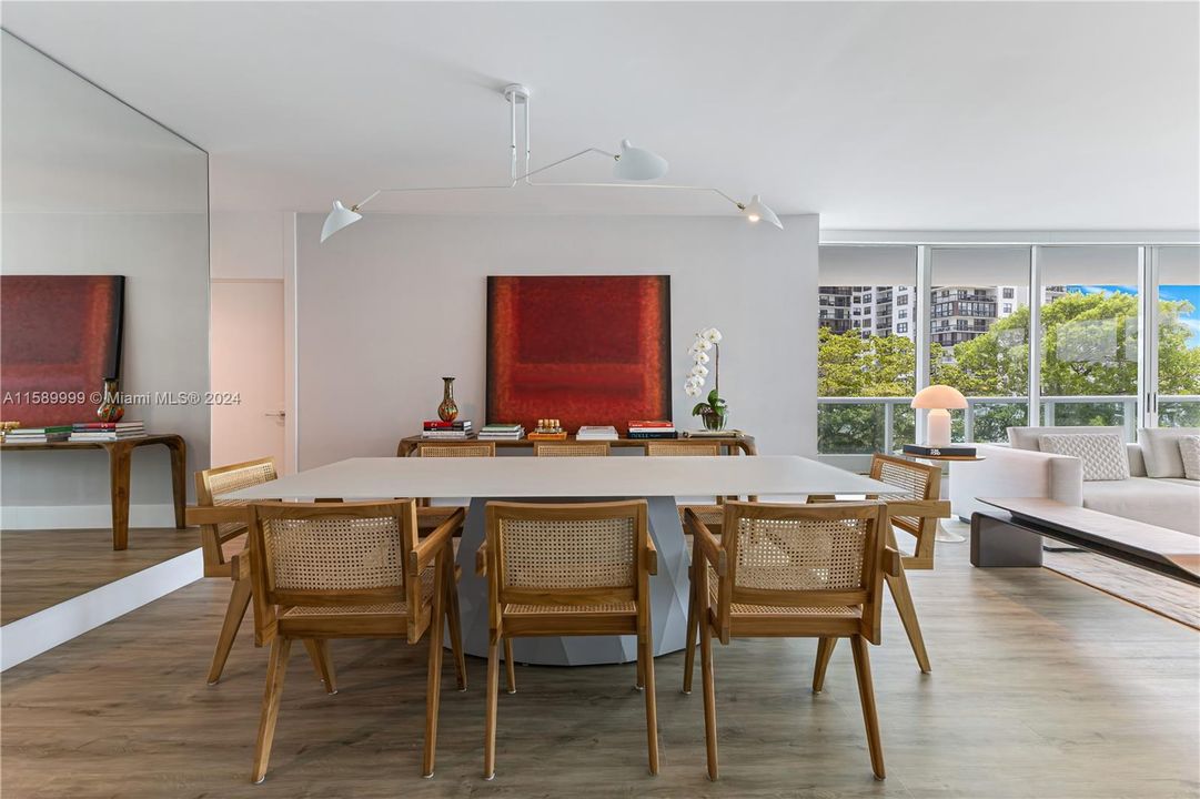 For Sale: $1,900,000 (2 beds, 2 baths, 1700 Square Feet)