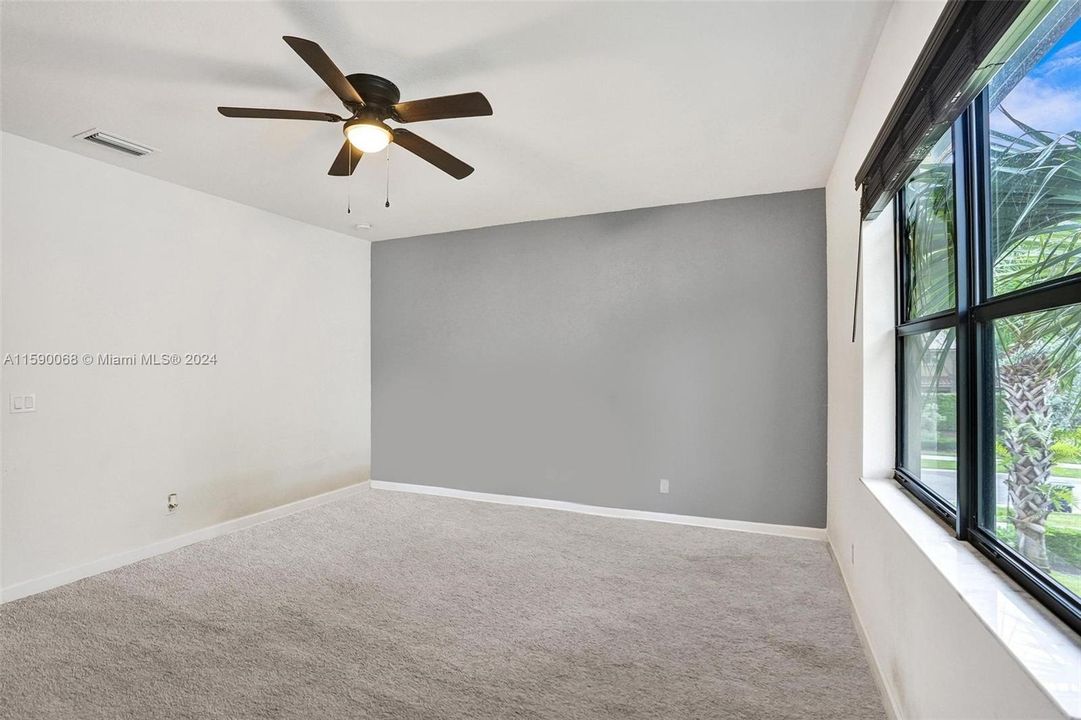 For Rent: $3,000 (2 beds, 2 baths, 1718 Square Feet)